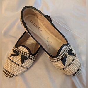 Charter Club Women's Black and Cream Loafers - Size 6